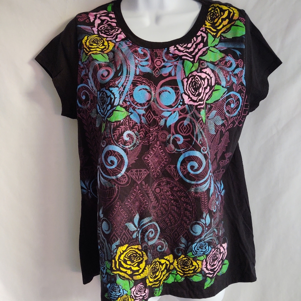 😲 NWOT  XXL(20) Black tee shirt,on Clearance